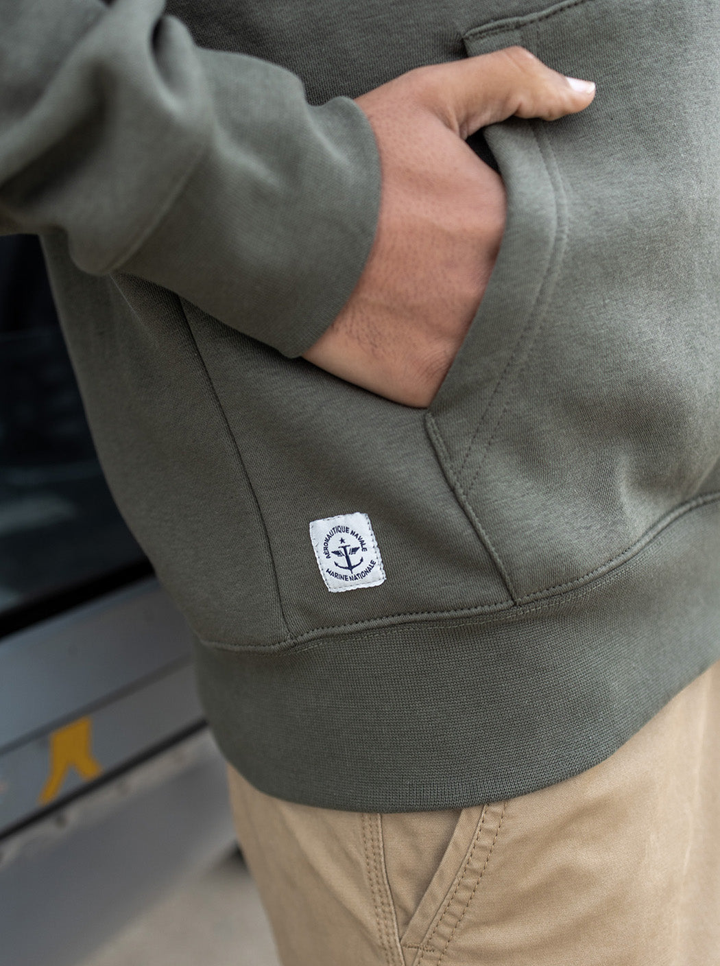 Sweat zippé « Dauphin »