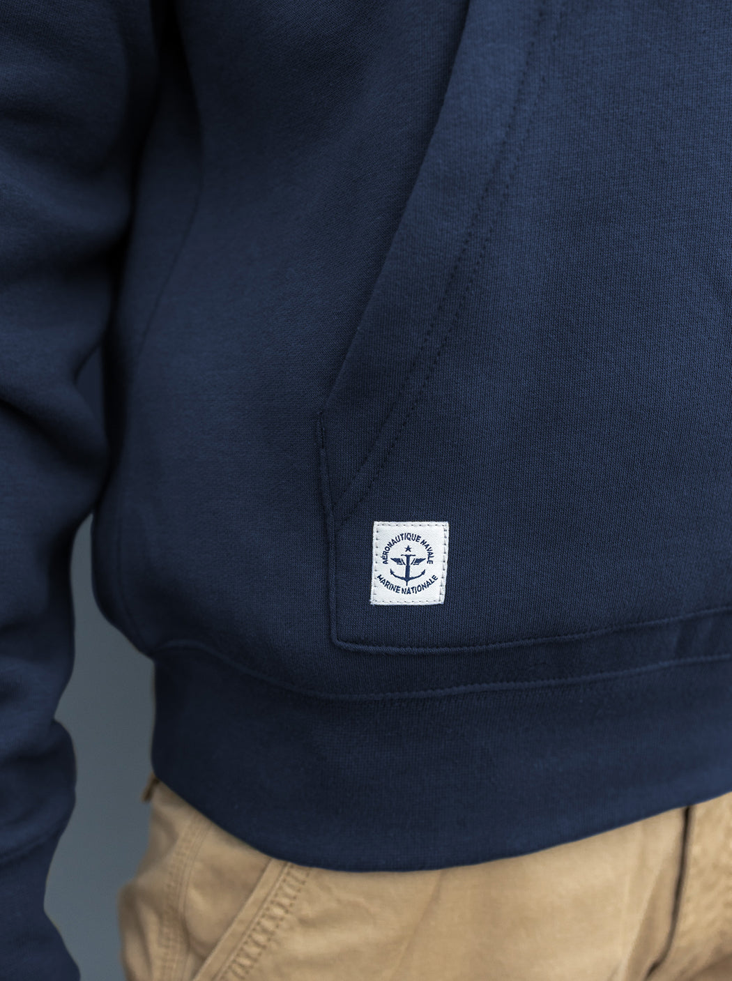 Sweat « Panther »
